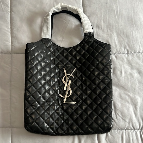 Yves Saint Laurent Black and White Quilted Tote - Picture 8 of 8